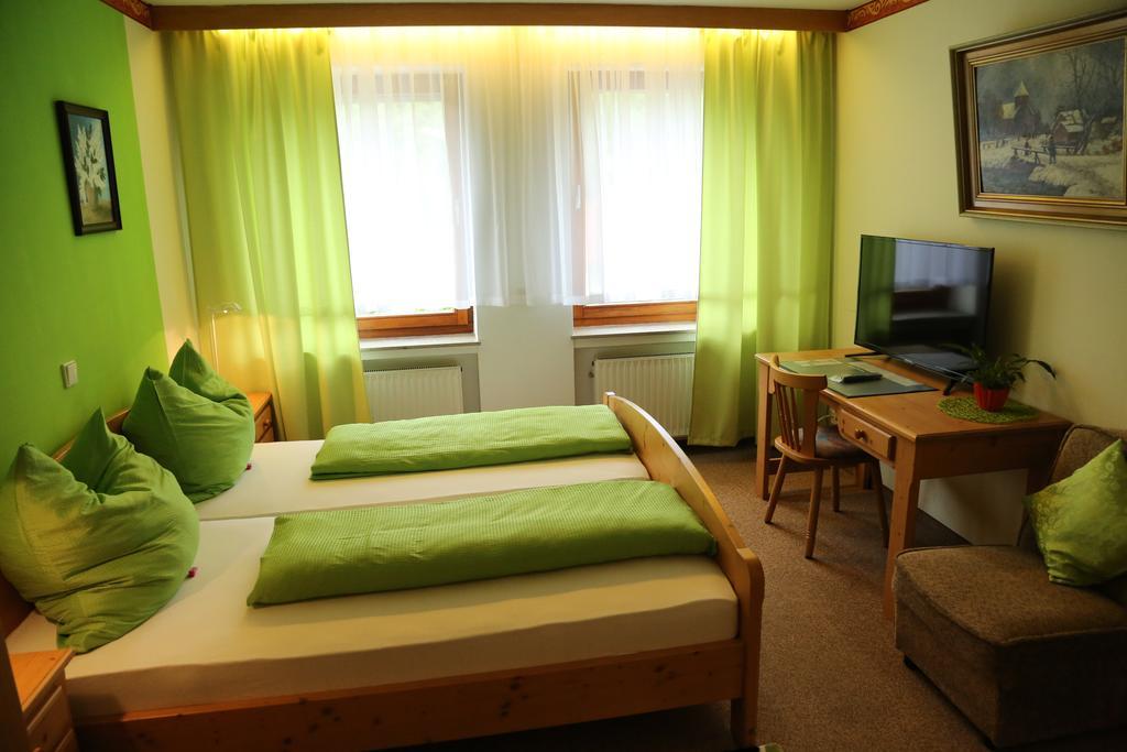Bechtel Hotel 2*